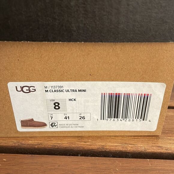 UGG Classic Ultra Mini Booties Hickory Men Size 8 Women Size 9 - Picture 12 of 12